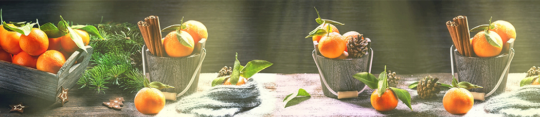 Скинали для кухни - натюрморт, апельсин, апельсины, свеча, свечи, корица, блики, лучи, солнечные, ведро, ящик, шарф, елочка, звезда, печенье, шишки, шишка, мандарин, мандарины